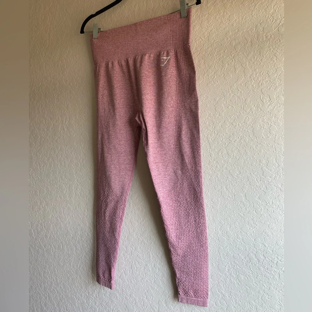 Gymshark Seamless Leggings ~ Size Large - Picture 3 of 8
